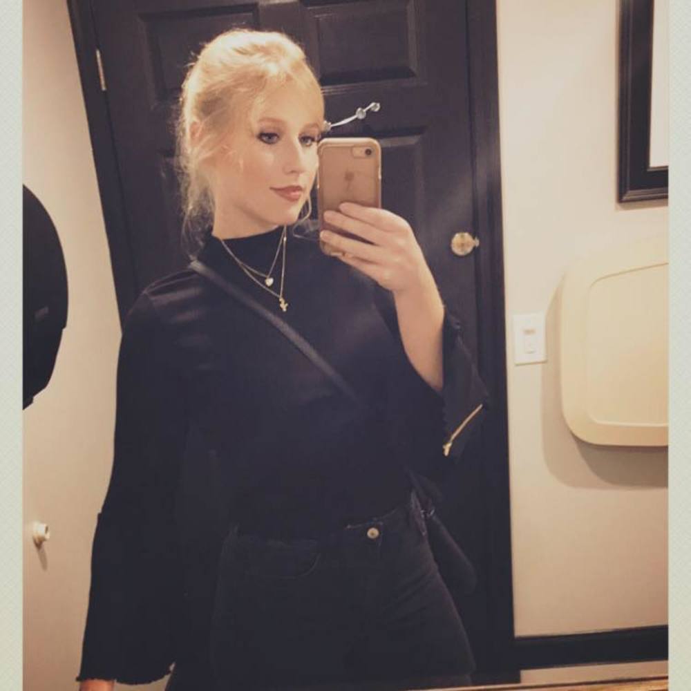 Meet your Posher, Lauren